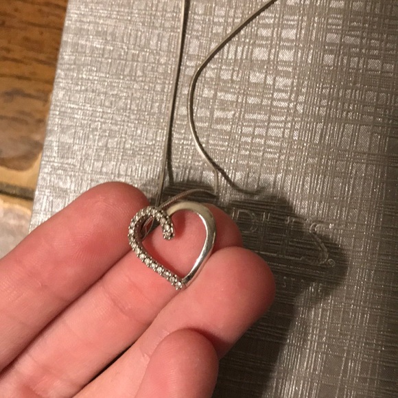 People’s Jewellers Diamond heart necklace - Picture 2 of 4